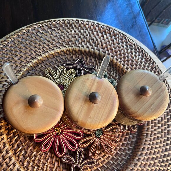 (VK) Vintage Crock Condiment Set. Made in Japan. - Picture 3 of 7